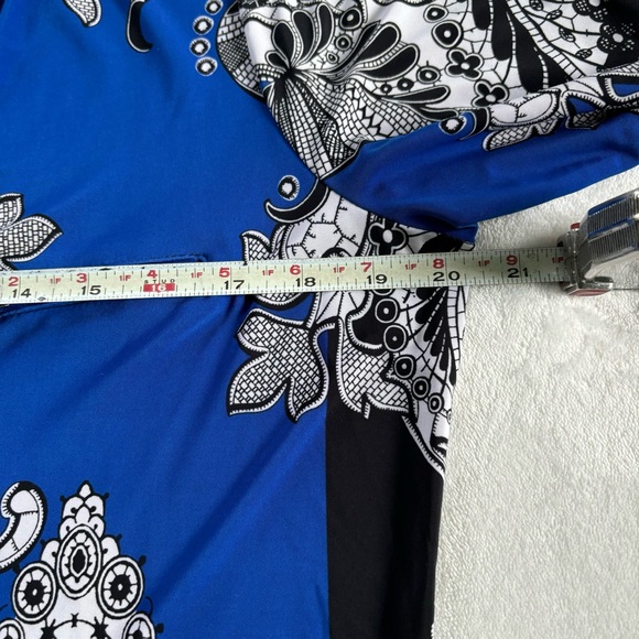 INC zip pocket top Medium international concepts  - Picture 8 of 9